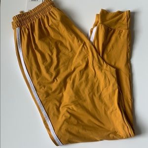 MUSTARD/OCHRE YELLOW JOGGERS W/POCKETS